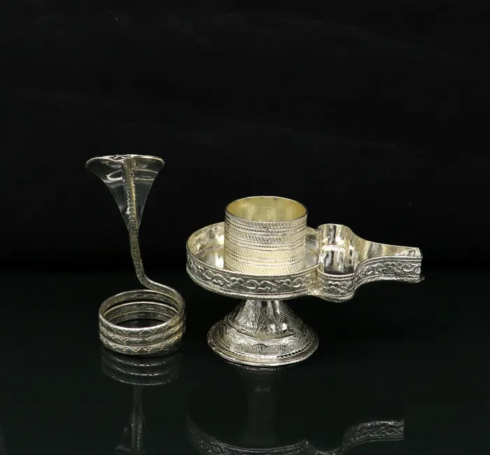 Handcrafted 925 solid silver lord shiva lingam standjalheri use to put shiva lingamhome temple Article awesome handmade article su170 TRIBAL ORNAMENTS Earrings