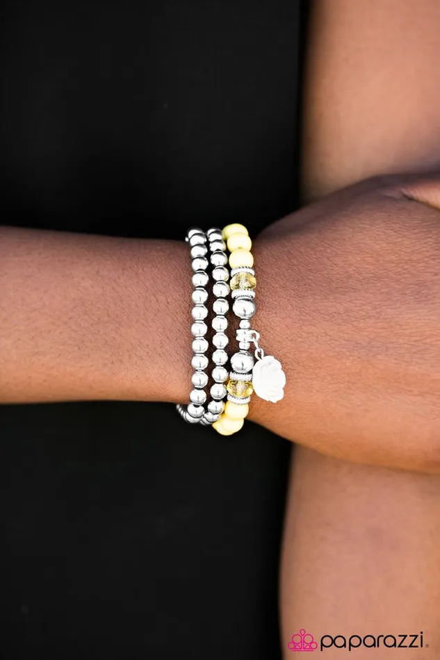 Bracelets Paparazzi Bracelet Valley Of Flowers Yellow Paparazzi Jewelry