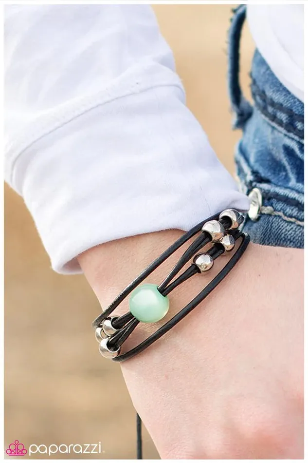 Bracelets Paparazzi Jewelry Paparazzi Bracelet Letting Things Slide Green