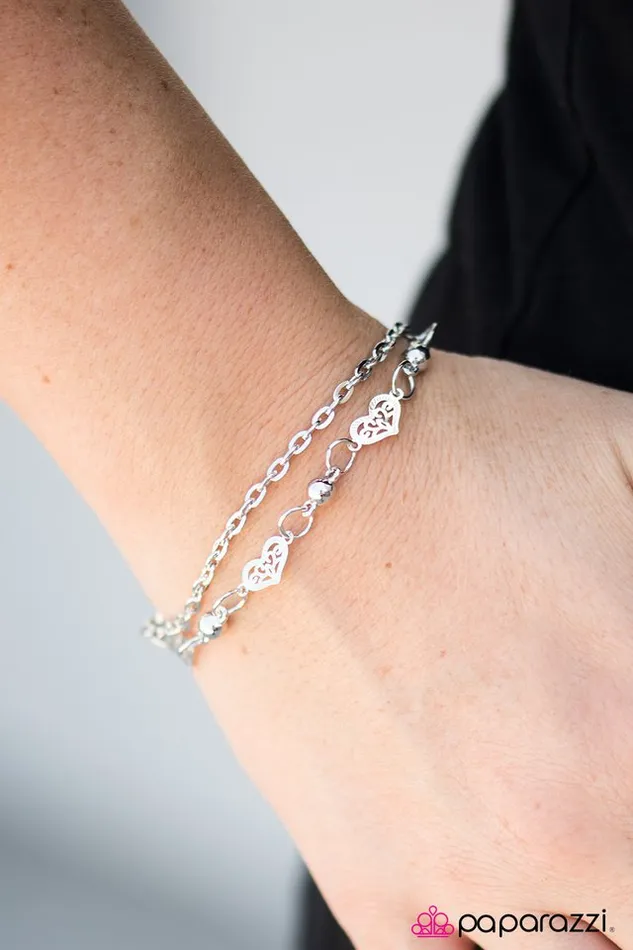 Bracelets Paparazzi Jewelry Paparazzi Bracelet Love Never Gives Up Silver