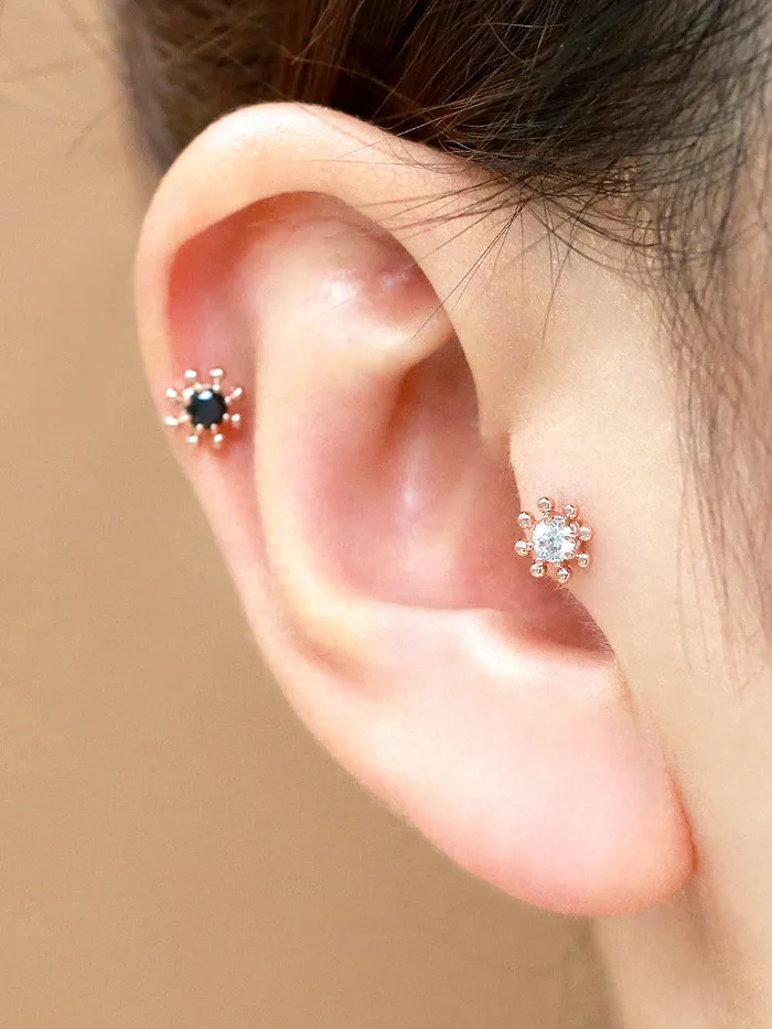 14K Gold Wheel Cubic Labret Piercing 18G16G MinimalBijoux PreStyled Sets
