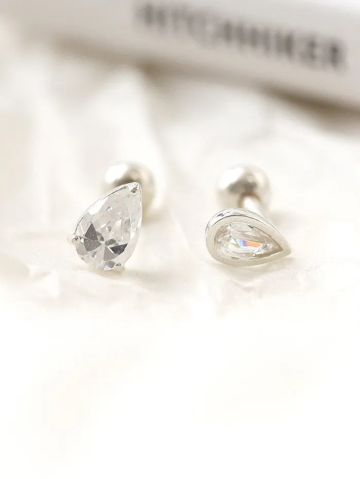 Earrings MinimalBijoux 925 Silver Tear Drop Cubic cartilage earring 16g