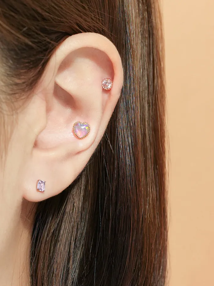 MinimalBijoux PreStyled Sets 14K Gold Moissanite Eco Internally Threaded Labret Piercing 18G16G