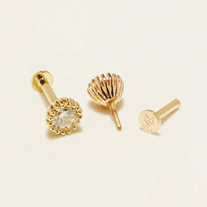 MinimalBijoux PreStyled Sets 14K Gold Moissanite Eco Internally Threaded Labret Piercing 18G16G