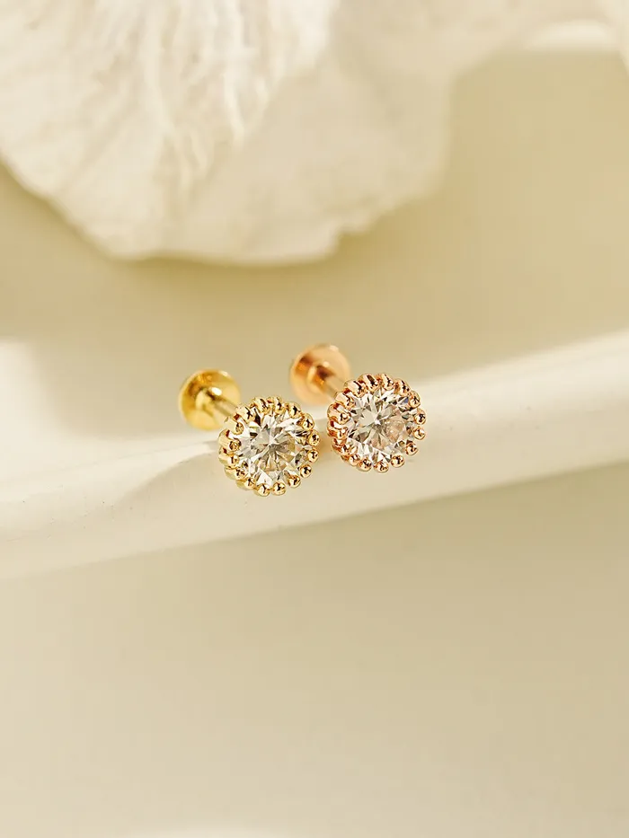 MinimalBijoux PreStyled Sets 14K Gold Moissanite Eco Internally Threaded Labret Piercing 18G16G