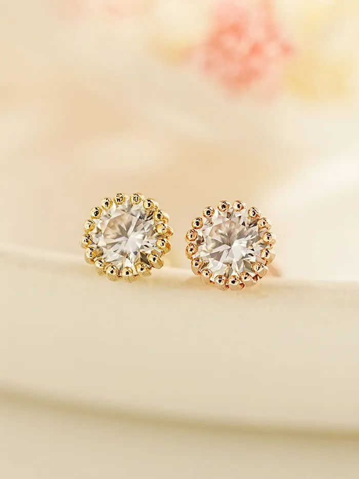 MinimalBijoux PreStyled Sets 14K Gold Moissanite Eco Internally Threaded Labret Piercing 18G16G