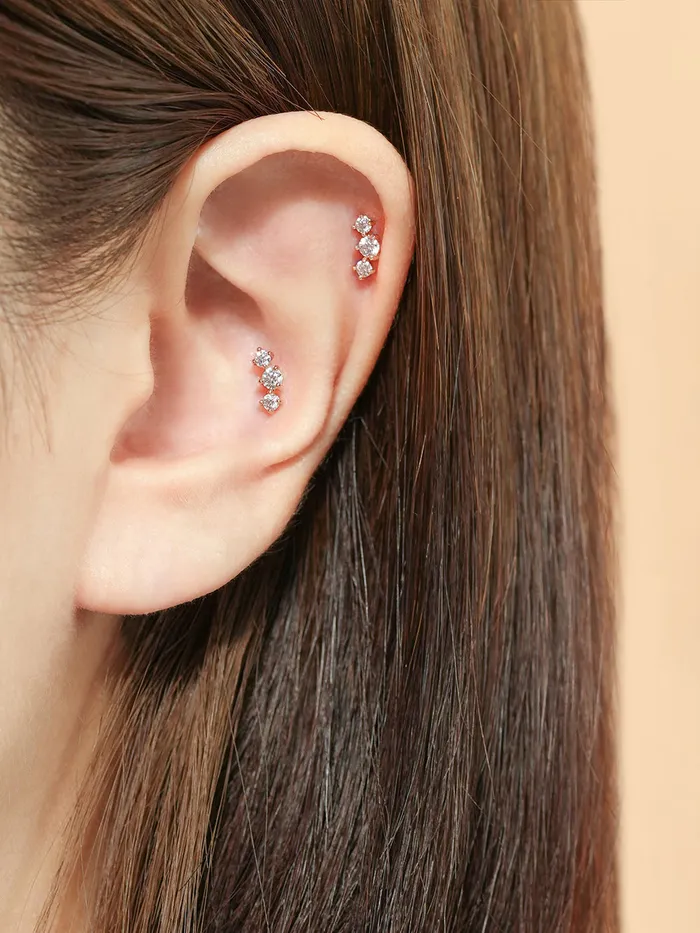 MinimalBijoux PreStyled Sets 14K Gold Triple Crown Moissanite Internally Threaded Labret Piercing 20G18G16G